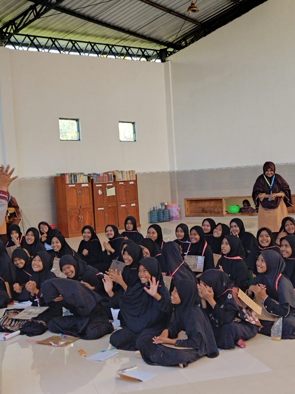 Sambut Peserta Didik Baru, SMA Puncak Darussalam Putri Menggelar MPLSP 2024